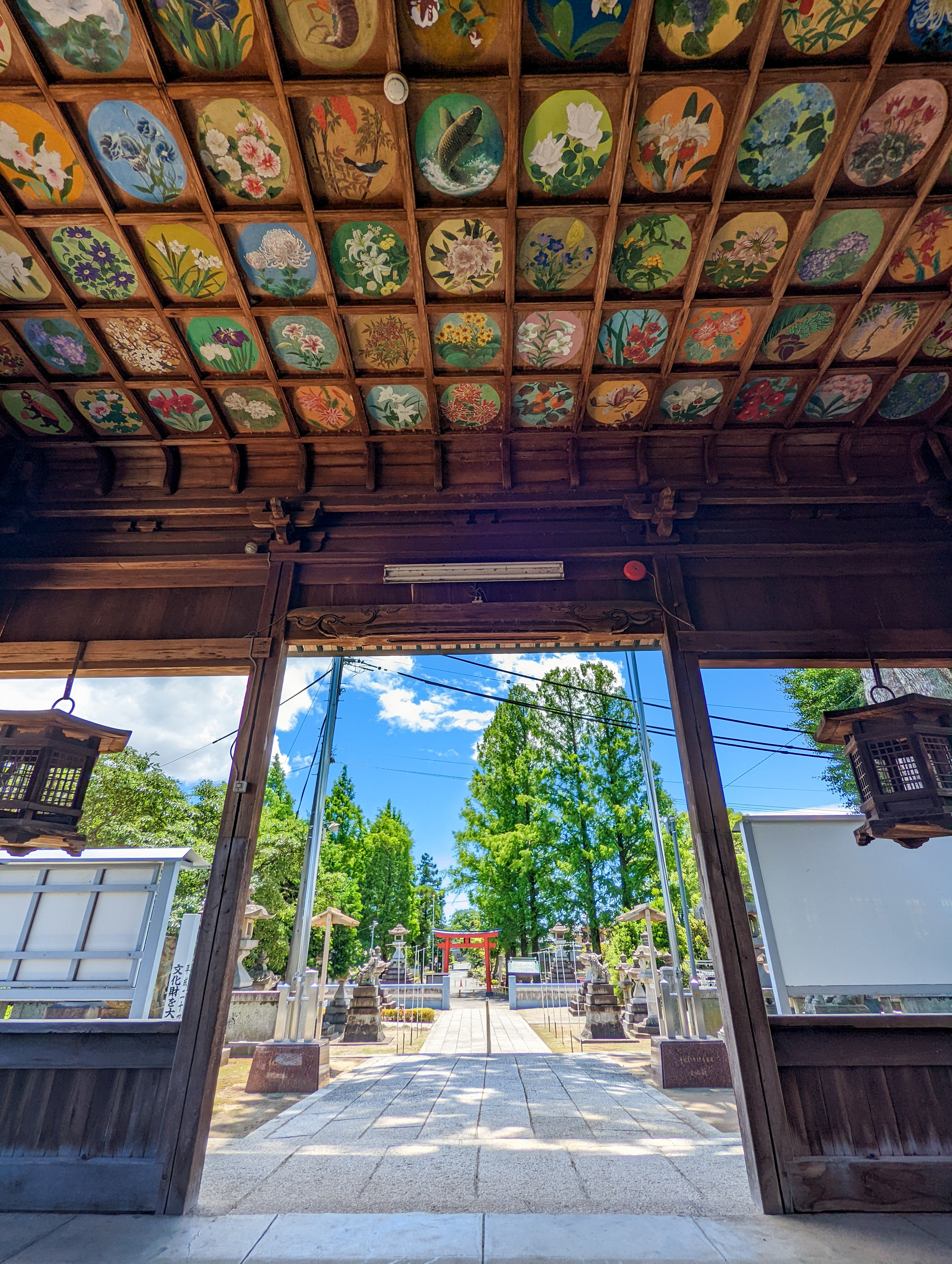 絵天井と鳥居